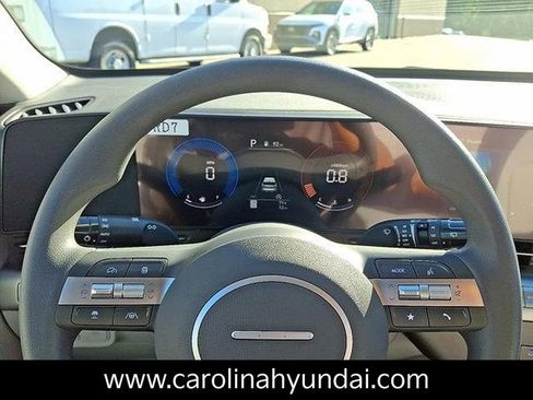 New 2026 Hyundai Kona SE image 9