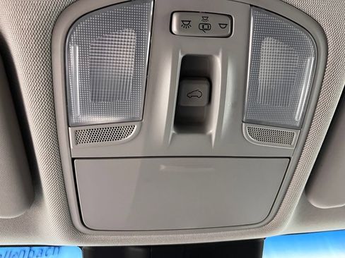 Used 2021 Hyundai Kona Limited AWD/4WD image 19