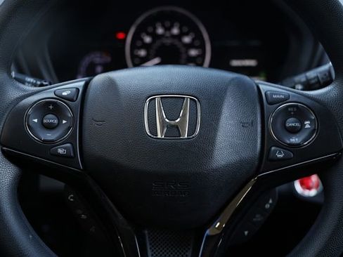 Used 2022 Honda HR-V EX image 32