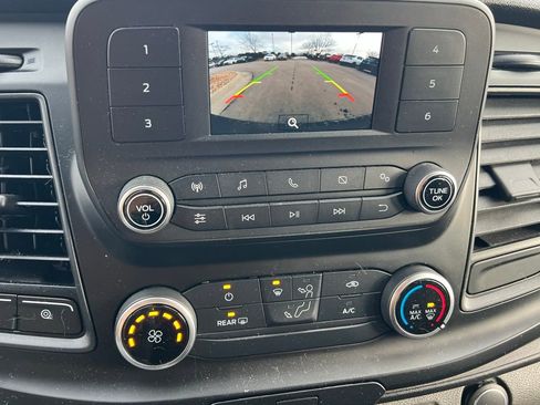 Used 2023 Ford Transit 250 Low Roof AWD w/ Exterior Upgrade Package image 29