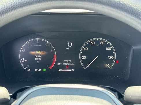 Used 2024 Honda CR-V LX image 17