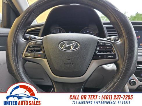 Used 2018 Hyundai Elantra Value Edition FWD image 17