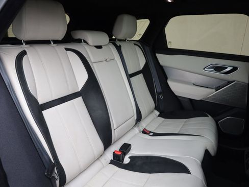 Used 2019 Land Rover Range Rover Velar R-Dynamic SE AWD/4WD image 24