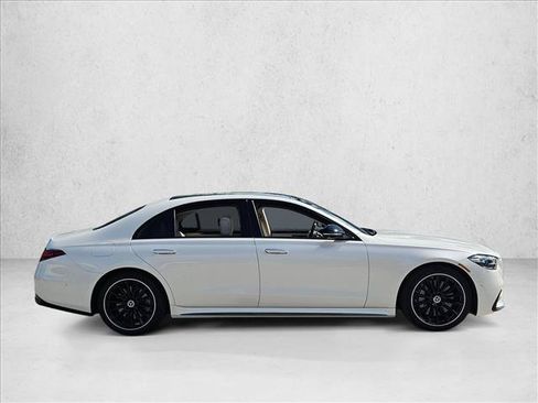 Used 2023 Mercedes-Benz S 500 4MATIC image 4