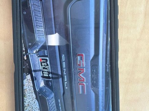 Used 2021 GMC Sierra 1500 Denali w/ Denali Ultimate Package AWD/4WD image 4