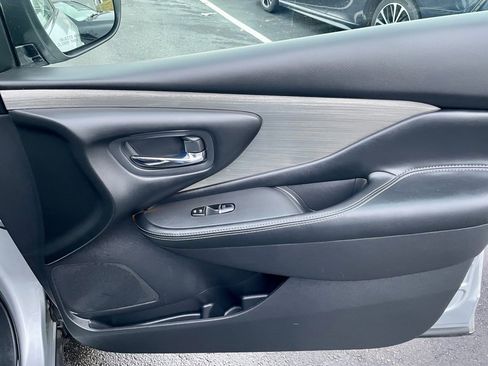 Used 2017 Nissan Murano Platinum w/ Platinum Technology Package image 14
