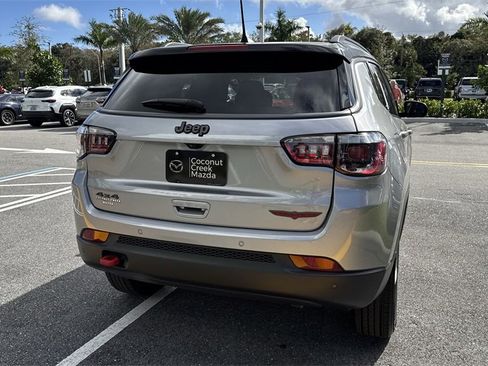 Used 2022 Jeep Compass Trailhawk w/ Trailhawk Convenience Group image 26