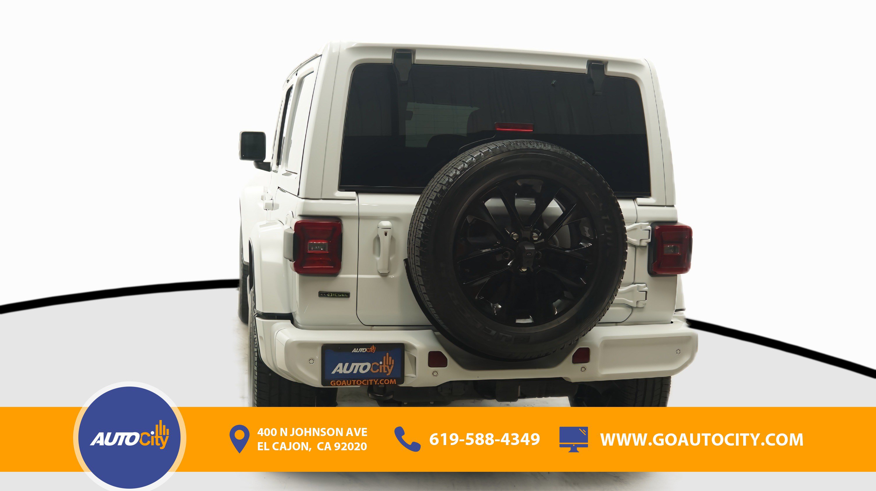 Used 2022 Jeep Wrangler Unlimited Sahara AWD/4WD image 15