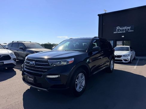 Used 2020 Ford Explorer XLT w/ Equipment Group 202A AWD/4WD image 1
