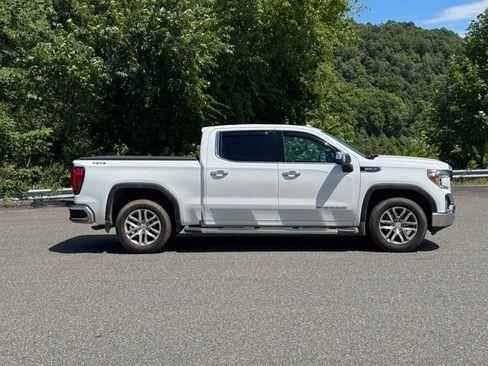 Used 2019 GMC Sierra 1500 SLT w/ SLT Premium Plus Package AWD/4WD image 5