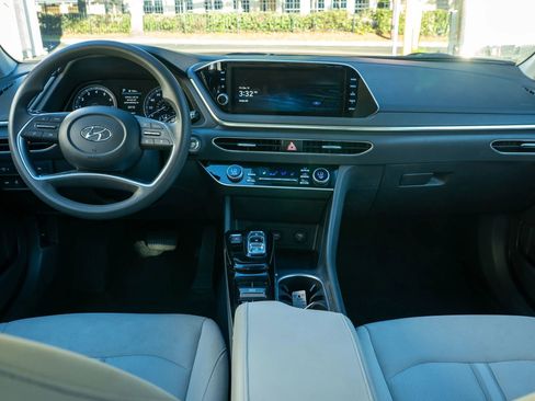 Used 2023 Hyundai Sonata SEL image 11