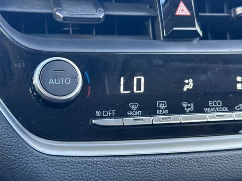Certified 2024 Toyota Corolla LE FWD image 29