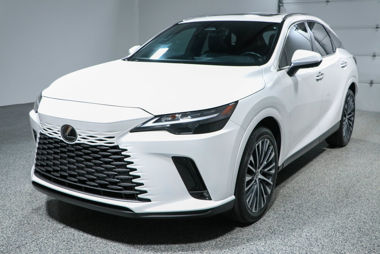 Used 2023 Lexus RX 350 Premium Plus w/ Cold Area Package FWD image 32