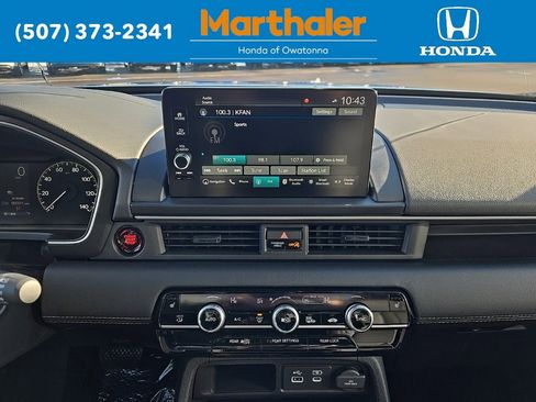 New 2025 Honda Pilot Touring image 23