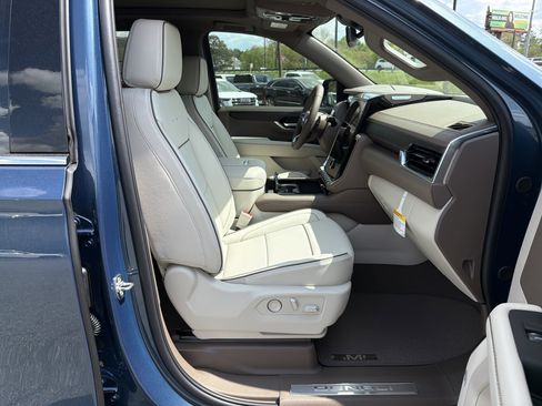 New 2026 GMC Yukon XL Denali w/ Sun & Power Step Package image 16