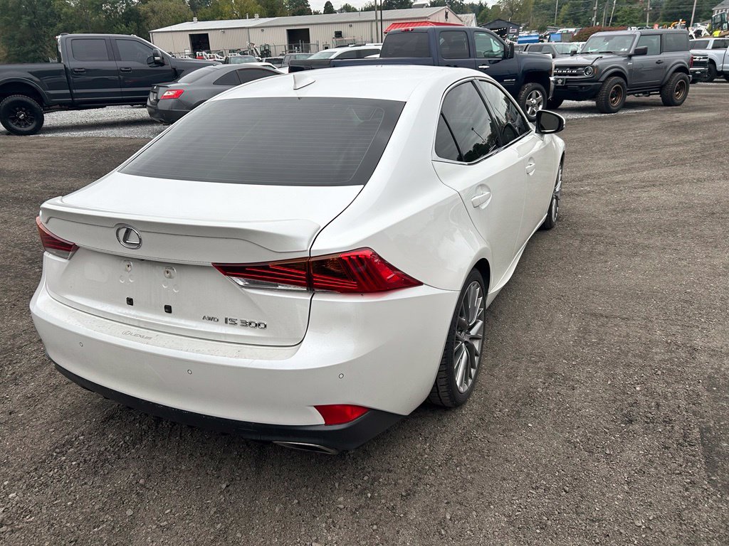 Used 2019 Lexus IS 300 AWD w/ Navigation Package image 9