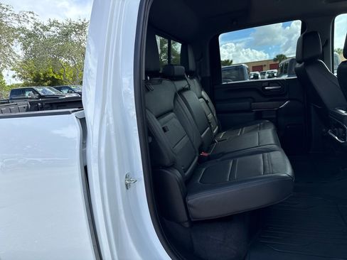 Used 2022 GMC Sierra 2500 Denali w/ Denali Ultimate Package image 31