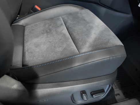 New 2026 Toyota RAV4 XSE AWD/4WD image 37