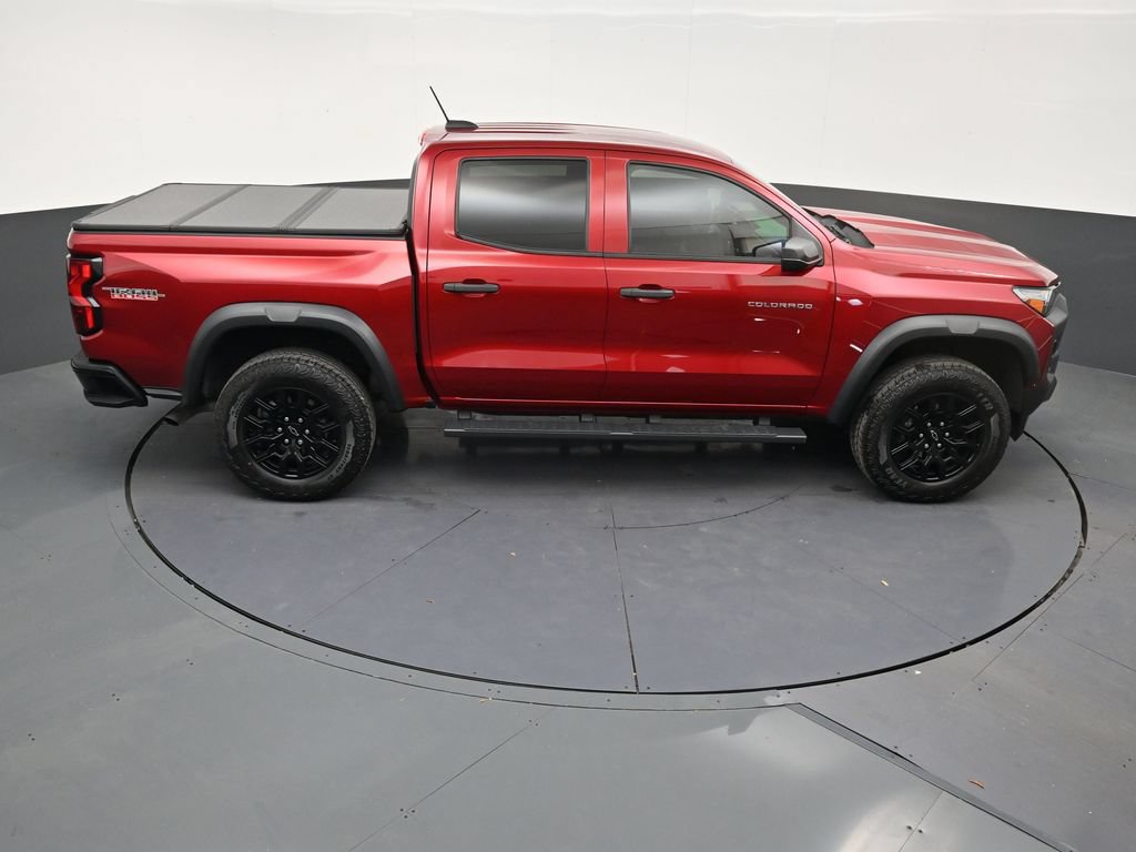 Used 2024 Chevrolet Colorado Trail Boss w/ Advanced Trailering Package AWD/4WD image 17