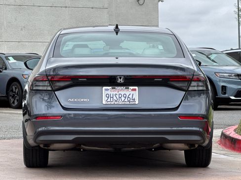 Certified 2023 Honda Accord EX image 9