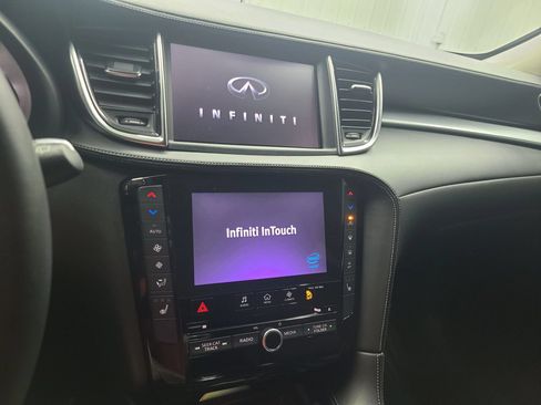 Used 2019 INFINITI QX50 Luxe w/ Navigation Package AWD/4WD image 26