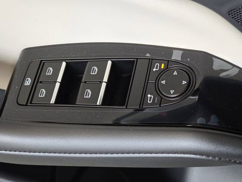 New 2026 MAZDA MAZDA3 2.5 S Sedan w/ Preferred Pkg image 28