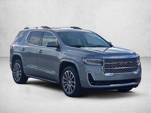 Used 2023 GMC Acadia Denali FWD image 3