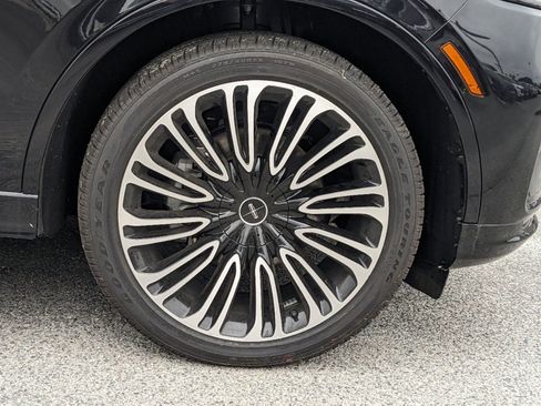 New 2025 Lincoln Aviator Black Label image 12