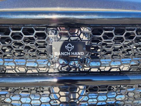 Used 2017 RAM 2500 SLT image 10