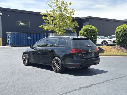 Used 2016 Volkswagen Golf SEL FWD image 13