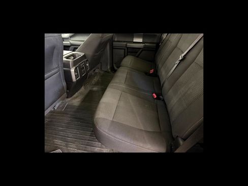 Used 2015 Ford F150 XLT w/ Equipment Group 302A Luxury AWD/4WD image 17