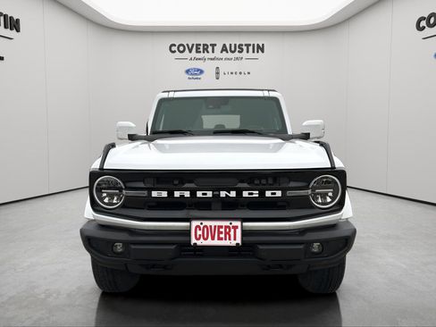 Certified 2023 Ford Bronco Outer Banks image 8