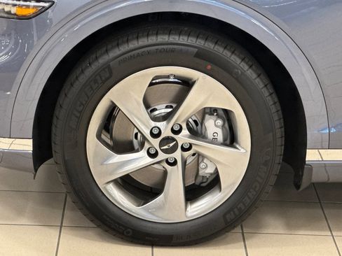 New 2026 Genesis GV70 2.5T Select AWD/4WD image 26