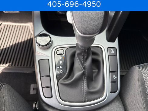 Used 2024 Kia Seltos LX image 28