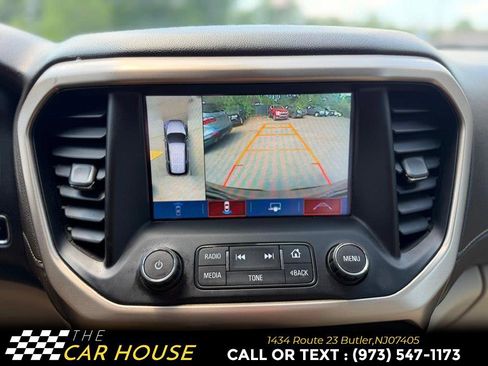 Used 2018 GMC Acadia Denali w/ Technology Package AWD/4WD image 31