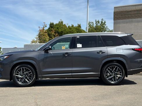 New 2026 Lexus TX 350 AWD image 9