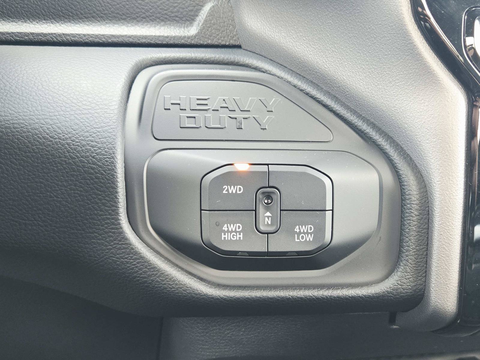 Used 2026 RAM 2500 Big Horn AWD/4WD image 32