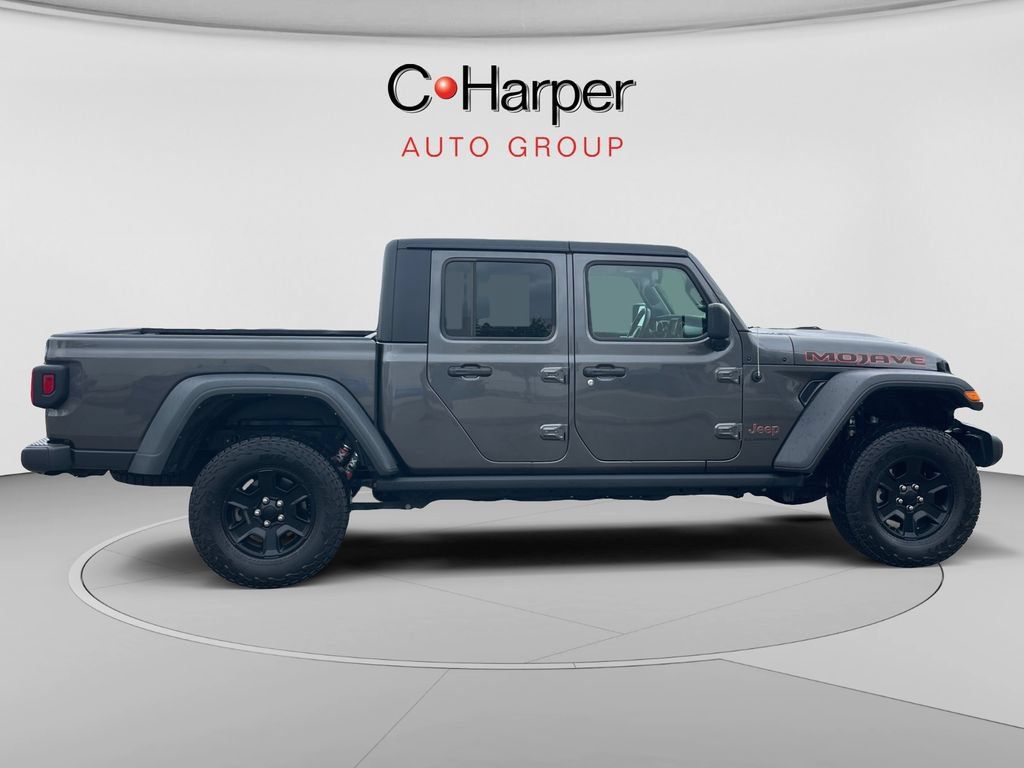 Used 2022 Jeep Gladiator Mojave w/ Cold Weather Group AWD/4WD image 2