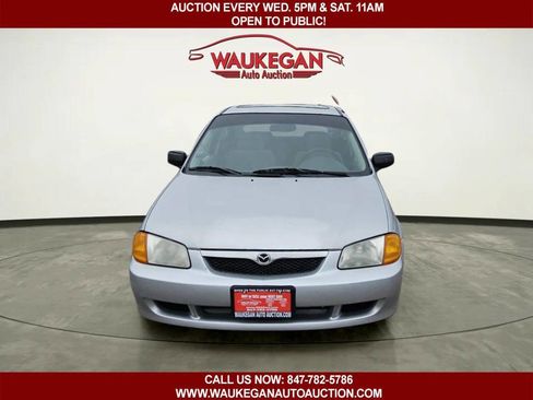 Used 2000 MAZDA Protege LX image 2