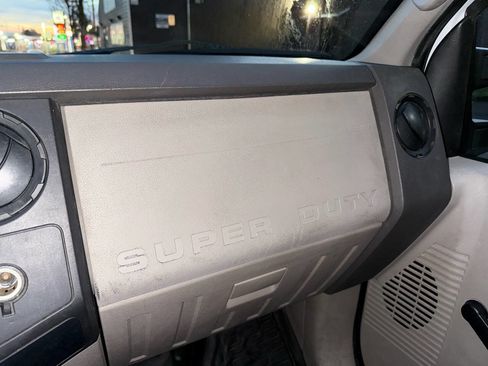 Used 2008 Ford F350 Lariat image 40