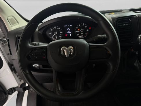Used 2023 RAM ProMaster 2500 FWD image 12