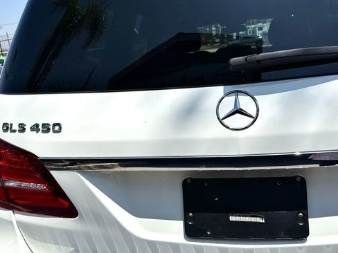 Used 2018 Mercedes-Benz GLS 450 4MATIC w/ Premium Package image 7