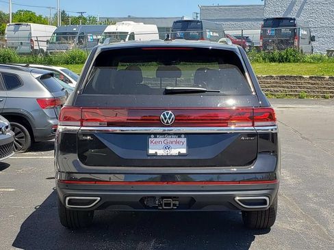 New 2026 Volkswagen Atlas SEL AWD/4WD image 4