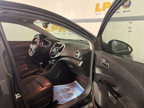 Used 2017 Chevrolet Sonic Premier FWD image 32