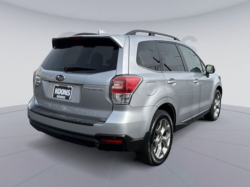 Used 2018 Subaru Forester 2.5i Touring image 7