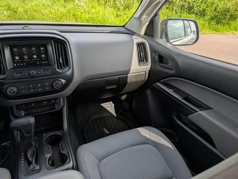 Used 2019 Chevrolet Colorado W/T w/ WT Convenience Package AWD/4WD image 11