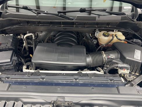 Used 2021 Chevrolet Silverado 1500 LT w/ All Star Edition Plus image 24