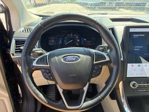 Used 2022 Ford Edge Titanium w/ Equipment Group 301A AWD/4WD image 27