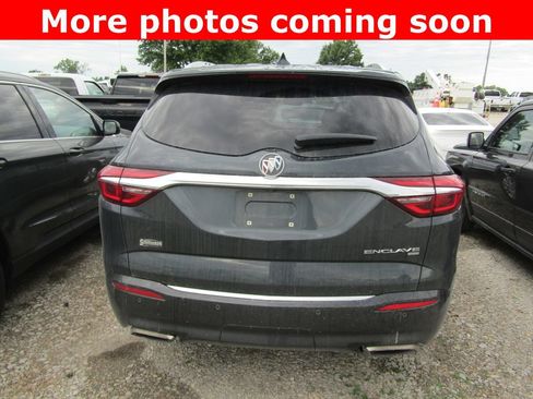 Used 2019 Buick Enclave Essence AWD/4WD image 4
