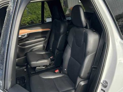 Used 2023 Volvo XC90 T8 Plus w/ Protection Package image 5
